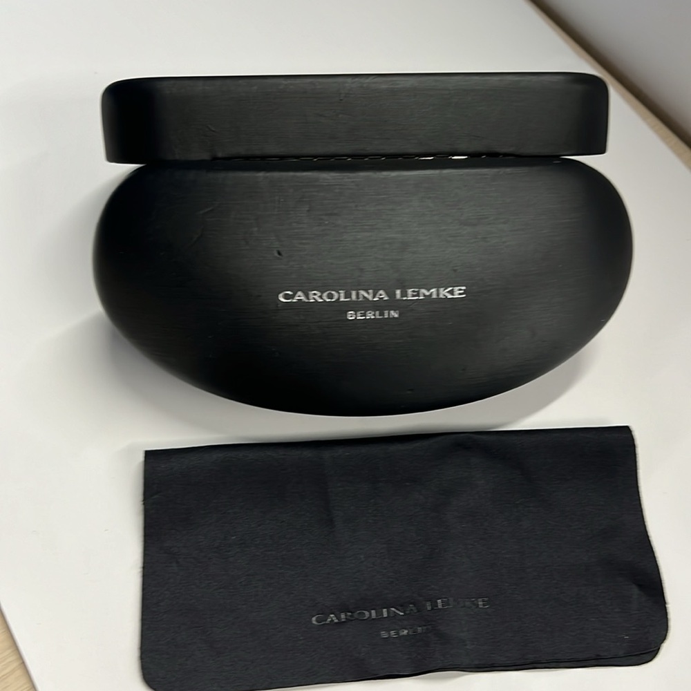 Carolina Lemke Berlin Sunglasses Case - Picture 4 of 5